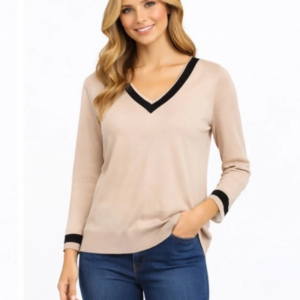 The Loft VNeck Beige & Black Trim Elegant‎ Sweater Size XS